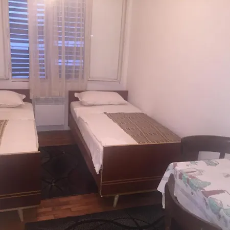 Vila Nana Alloggio in famiglia Podgorica